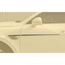 Front fender and door strip SHORT (BBE102251) on Bentley Bentayga